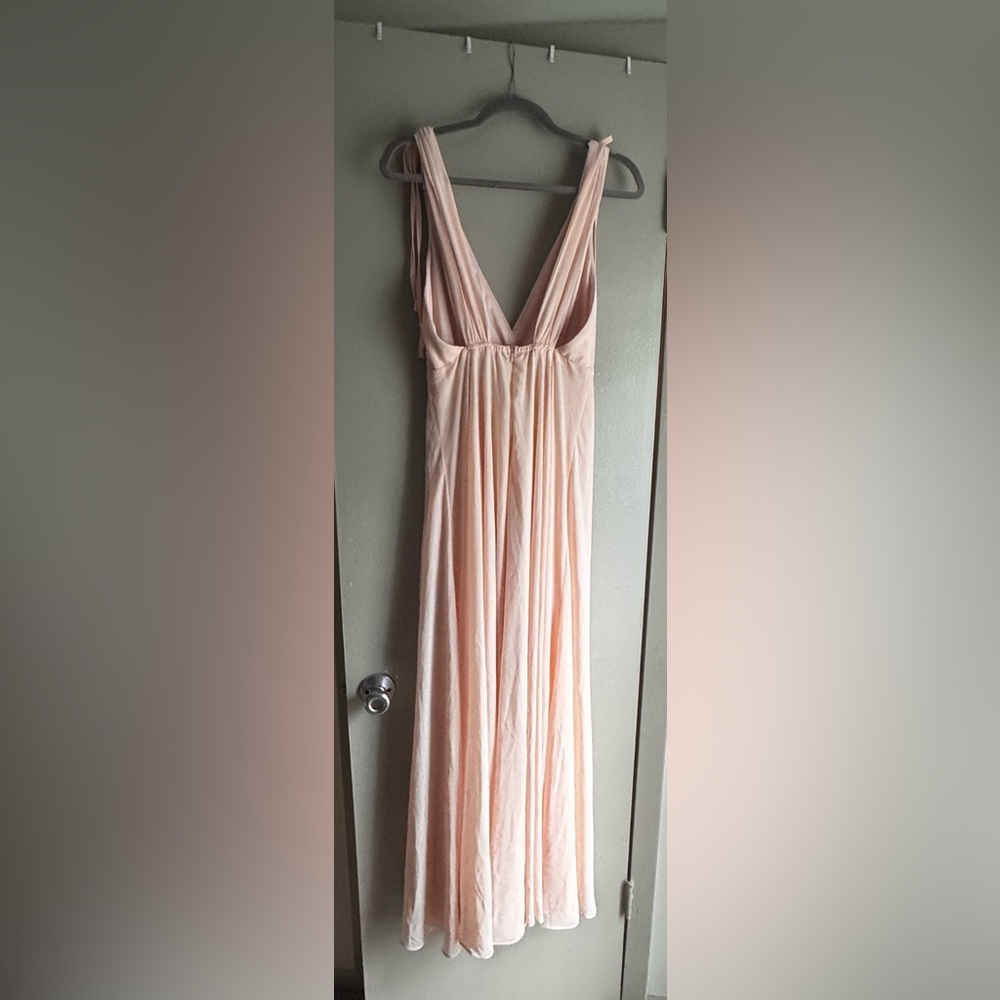 Lulus Medium blush dress